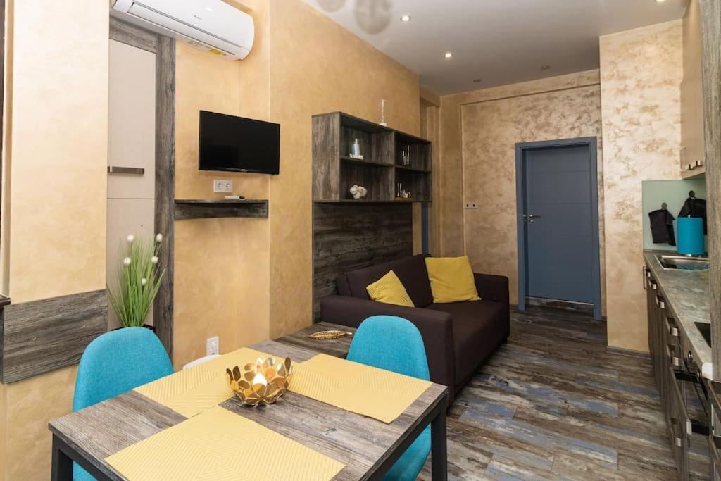 Unique 1 Bedroom Flat